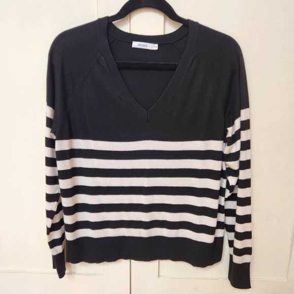 Ricki's Cashmere Blend V-Neck Sweater - Black/White Stripes - Sz M - EUC - Picture 1 of 7